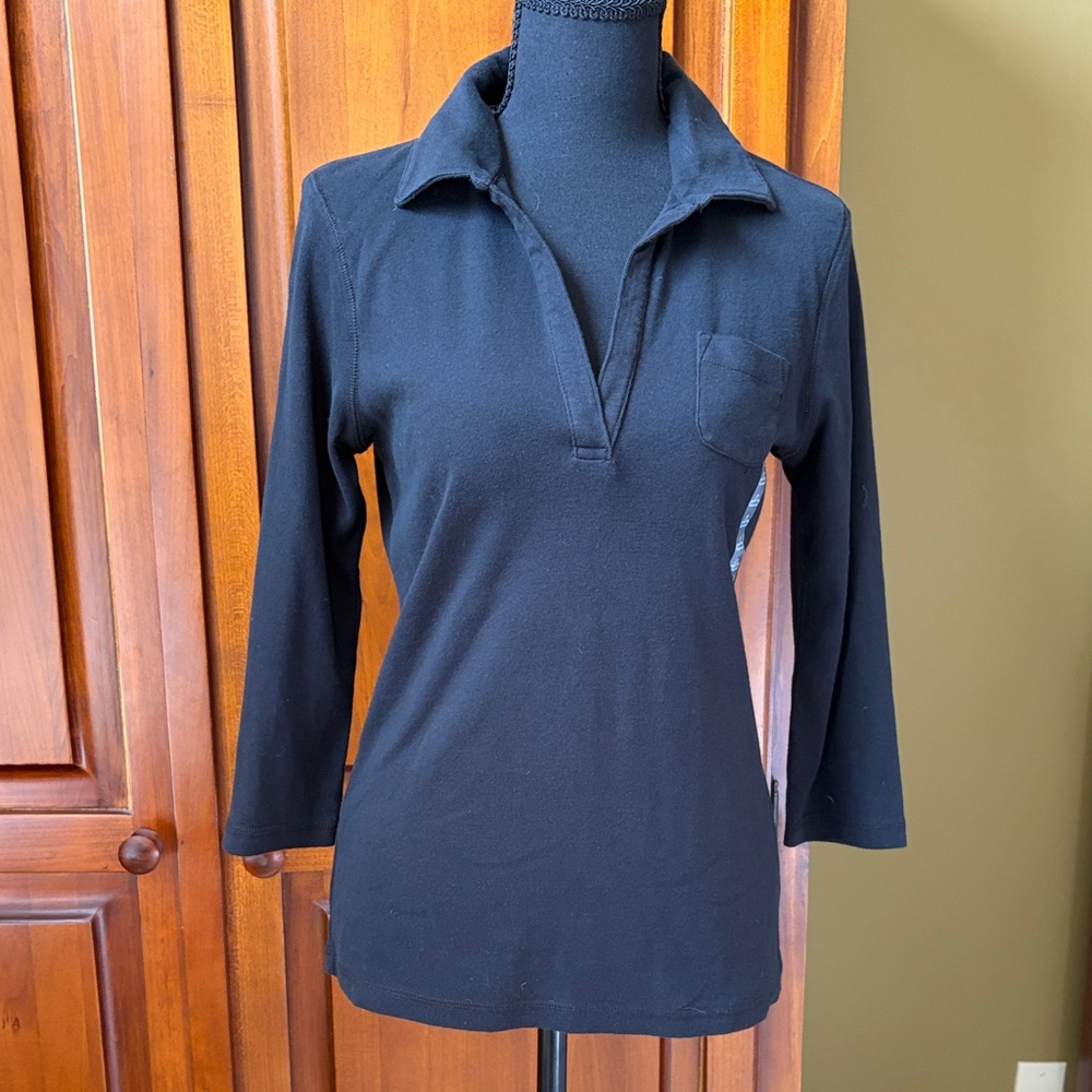 Ladies Black Old Navy 3/4 Sleeve Shirt